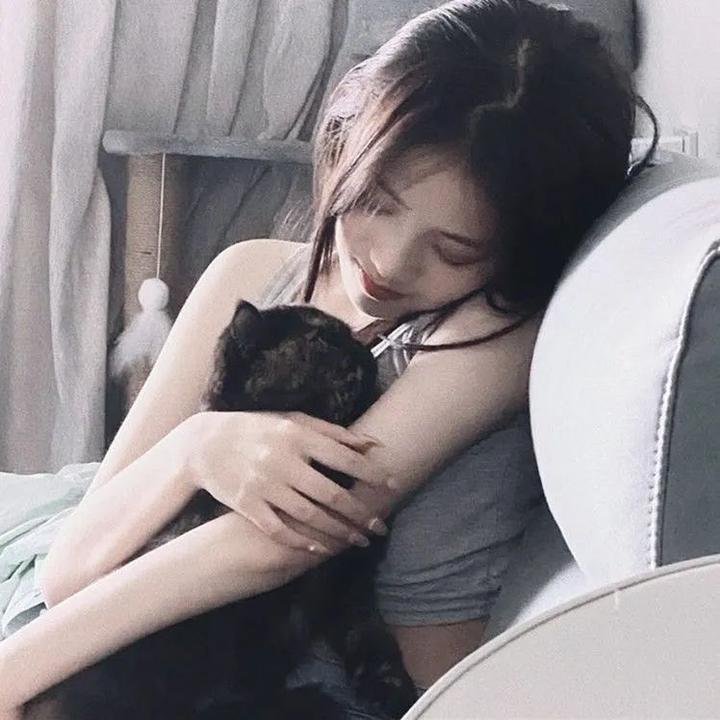 小妇人粤语海报